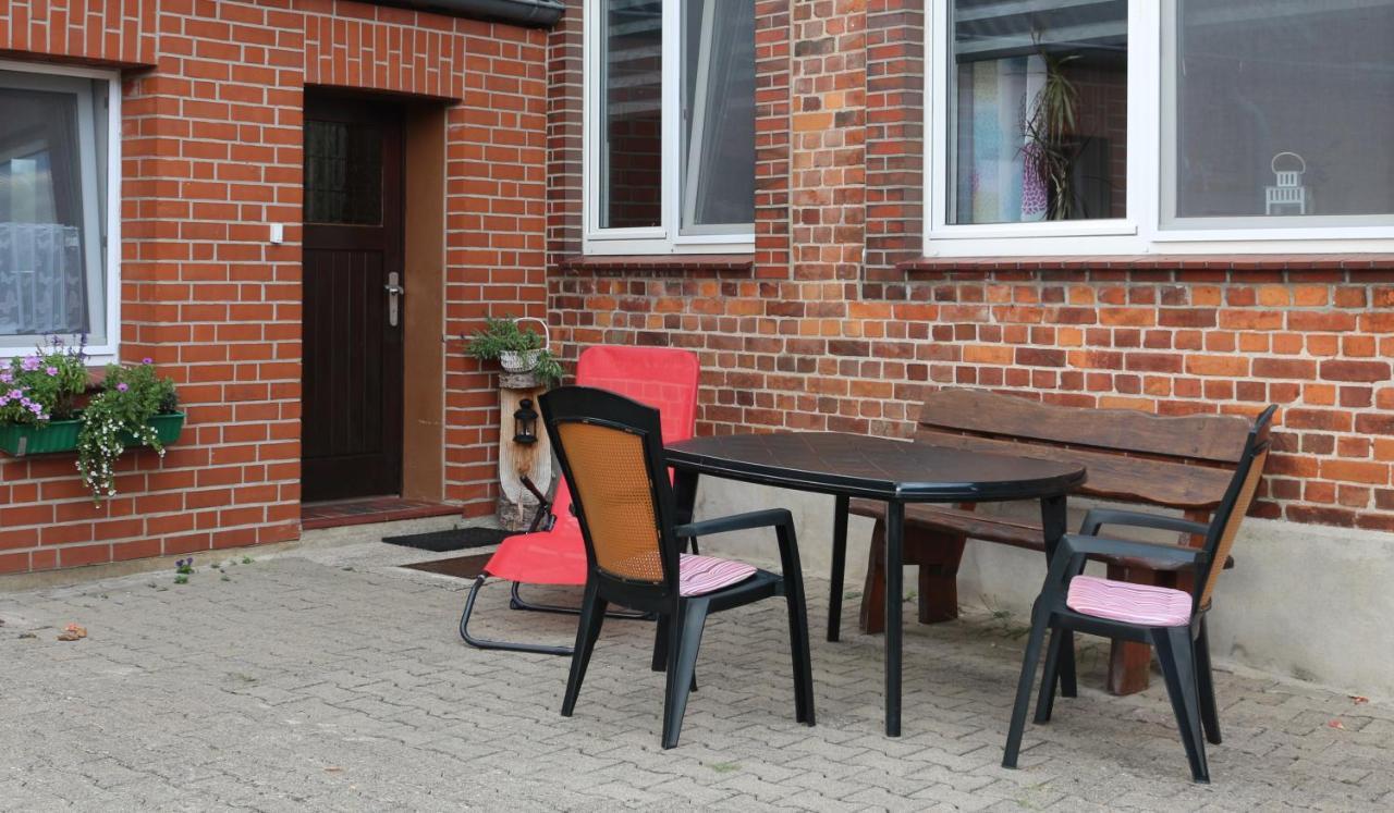 Am Storchennest Apartment Damnatz Exterior photo